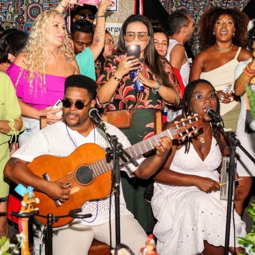 Juremeiros e o cantor Léo Oliveira estarão juntos, neste domingo, em Barra Mansa 